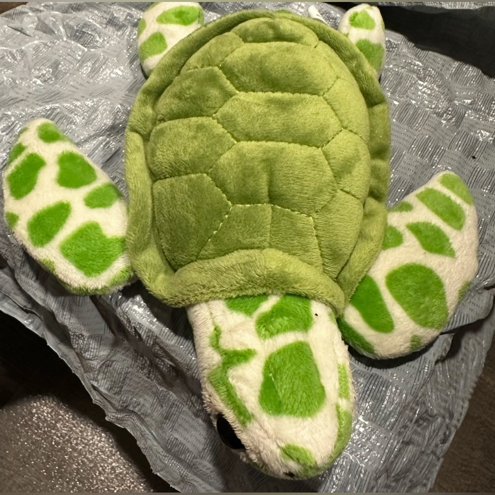Wildlife Artists 9 Inch Green Sea Turtle Stuffed Animal